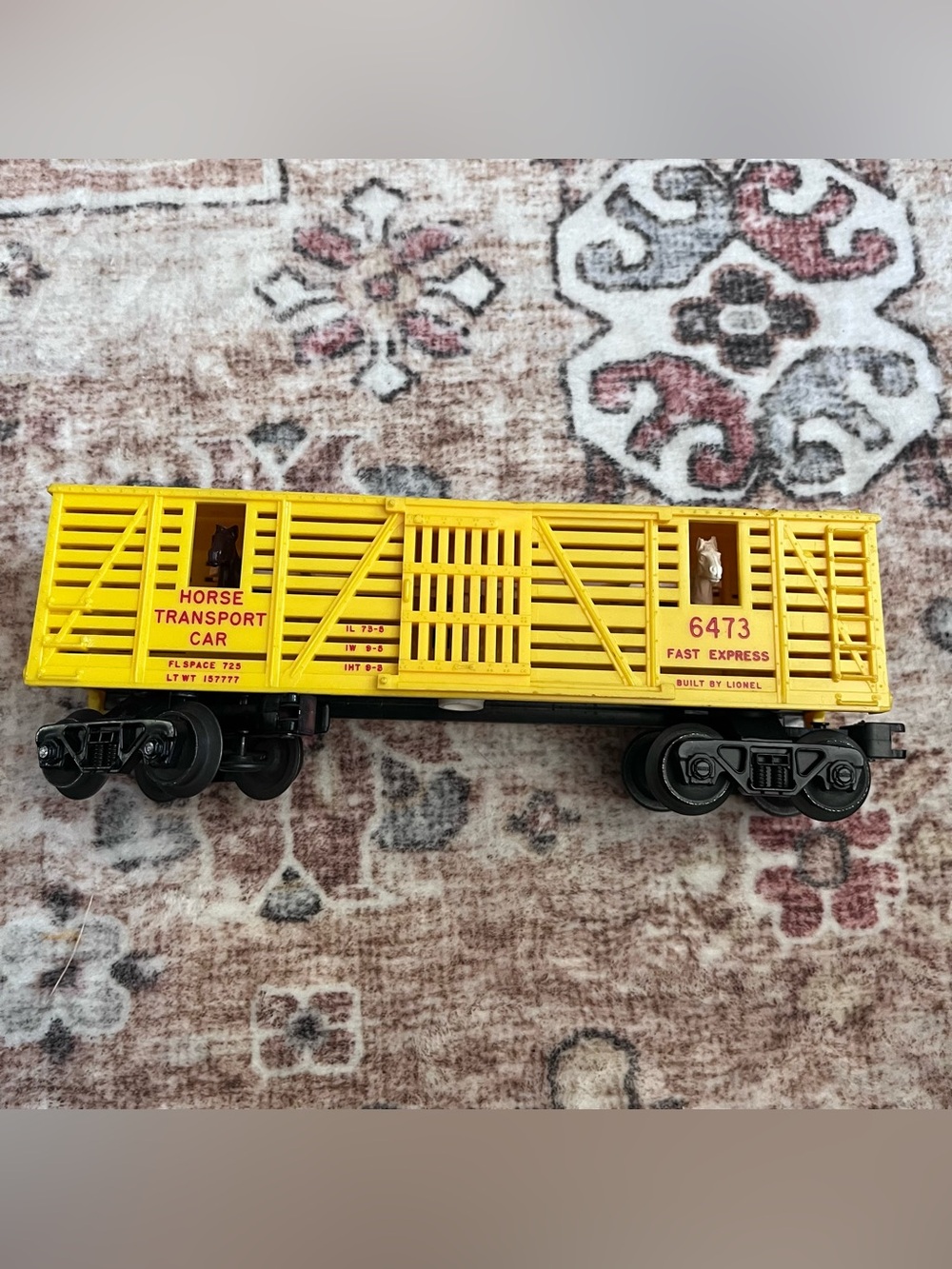 FB1: Lionel No. 6473 O Gauge Yellow Horse Transport Car Fast Express POSTWAR